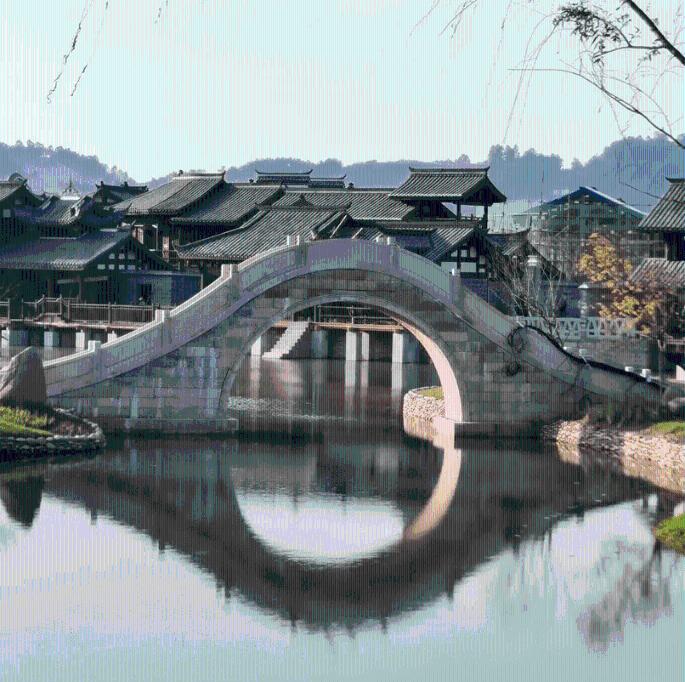 楠见雄规:松下电池业务必须专注于提高生产率